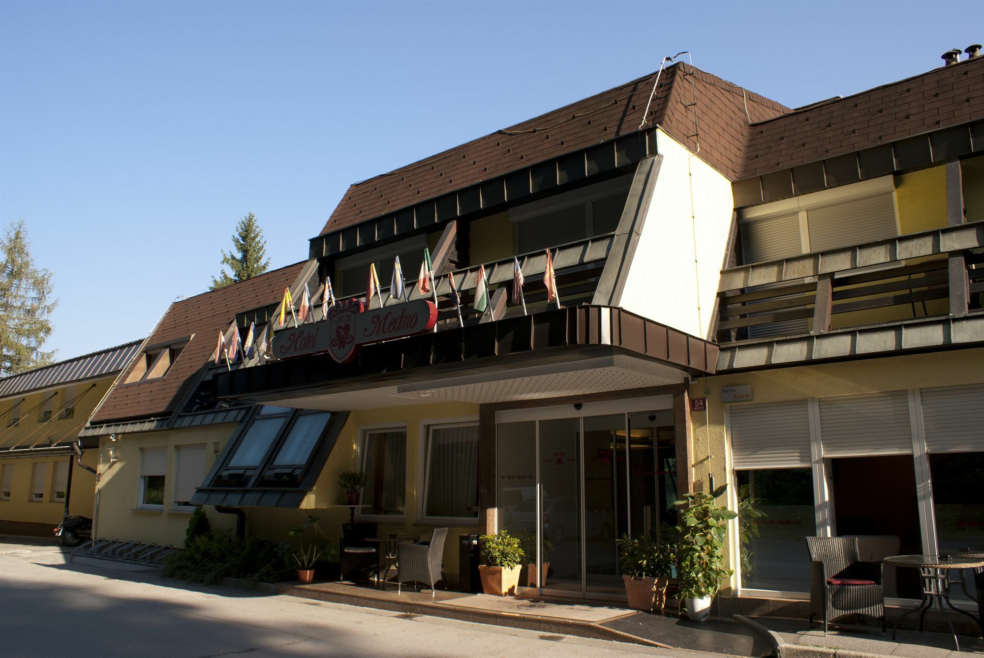 Hotel Medno Exteriör bild